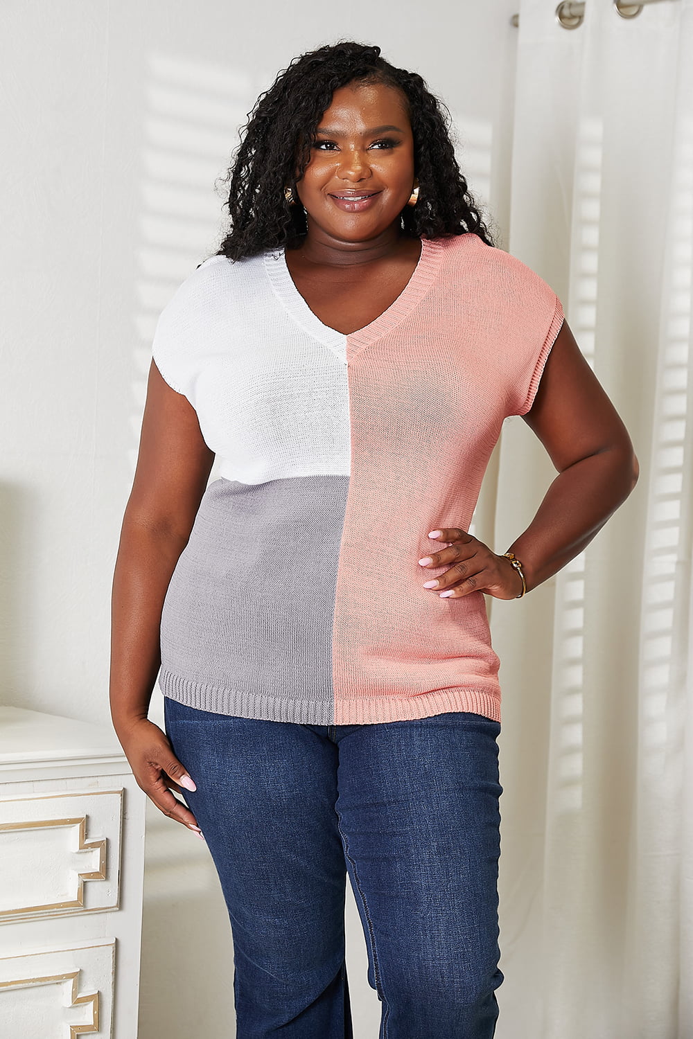 Colorblock V-Neck Knit Top