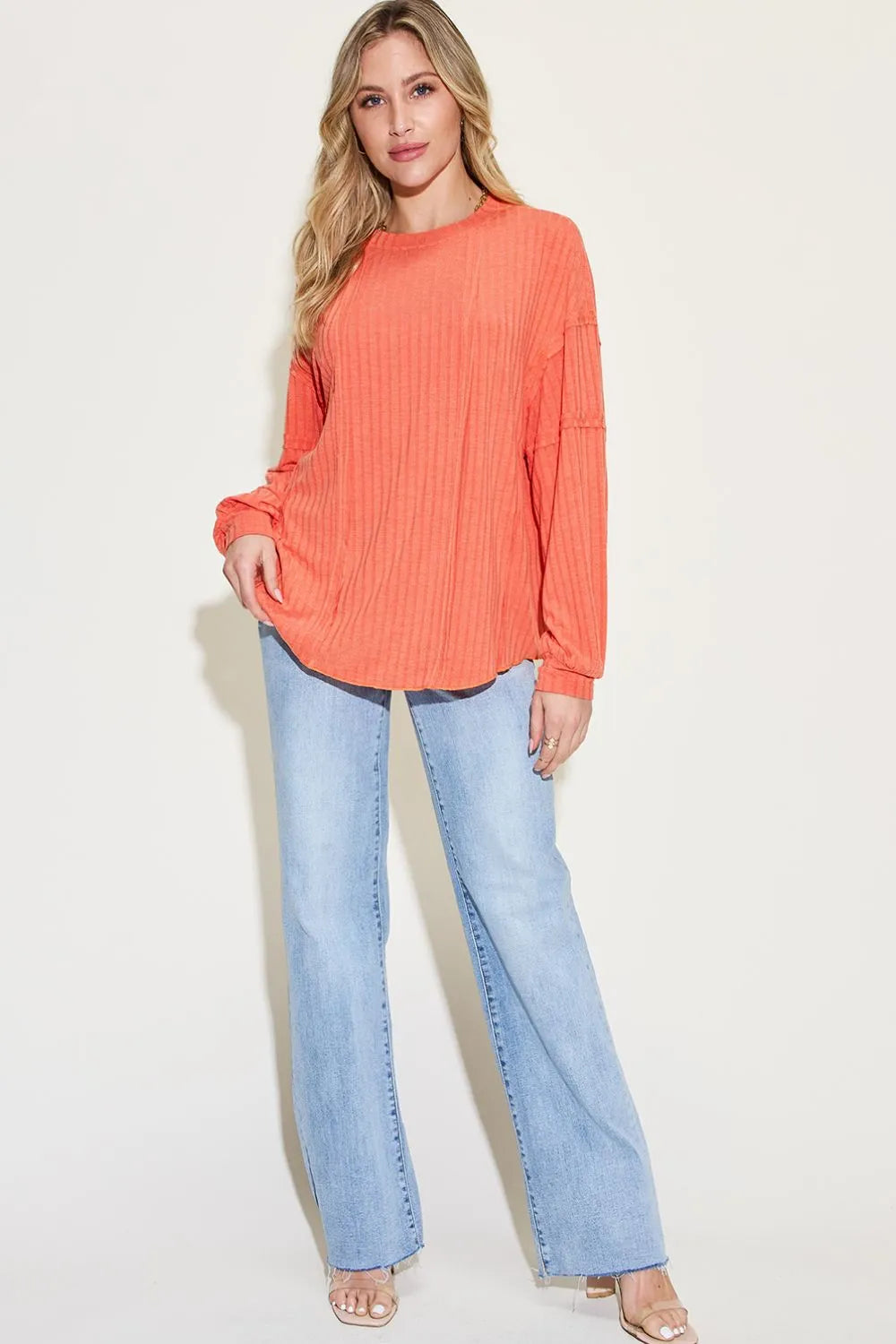 Full-Size Ribbed Long-Sleeve Tee in Gray